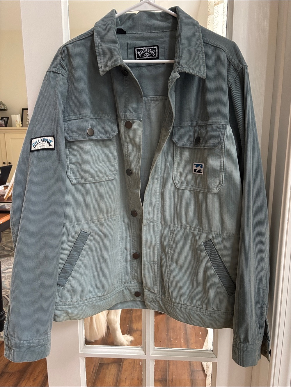 Billabong Men’s Corduroy Shirt Jacket in two tone blue